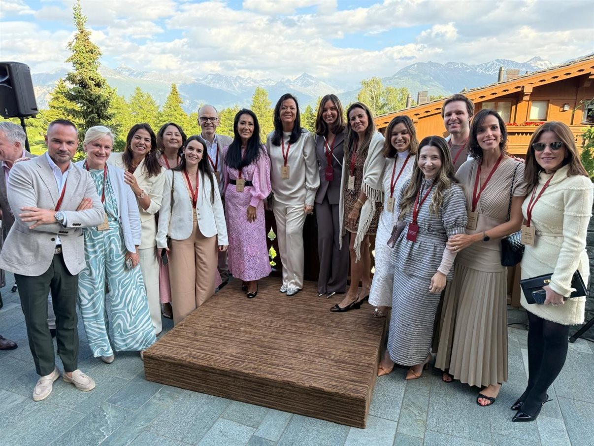 Agents participate in the first edition of a high-end travel event in Switzerland